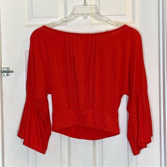 Free People Bell Sleeve Crop Last Time Top in Red Size Small - Picture 7 of 11